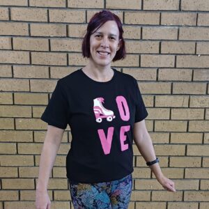 Pink "LOVE" T-Shirt - Slim Fit